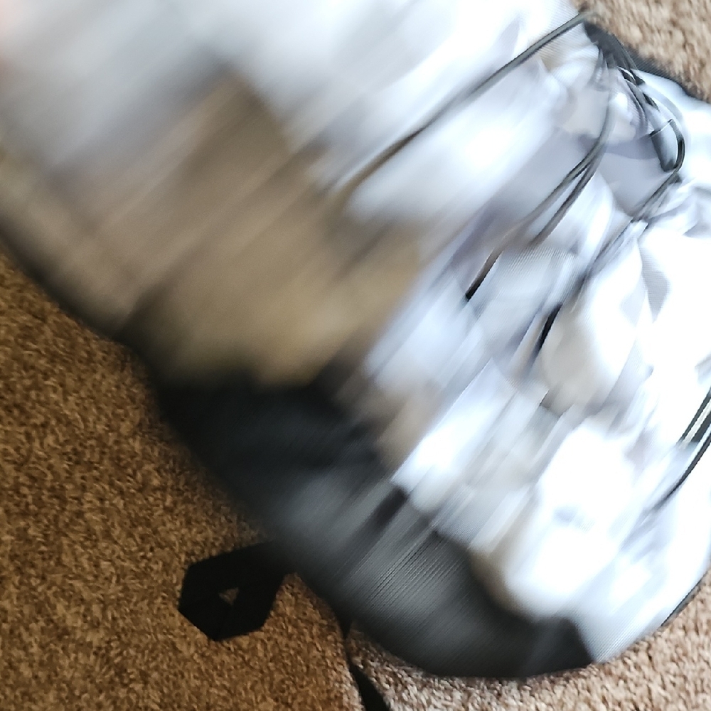 Under Armour Gray Camo Backpack - Picture 9 of 10